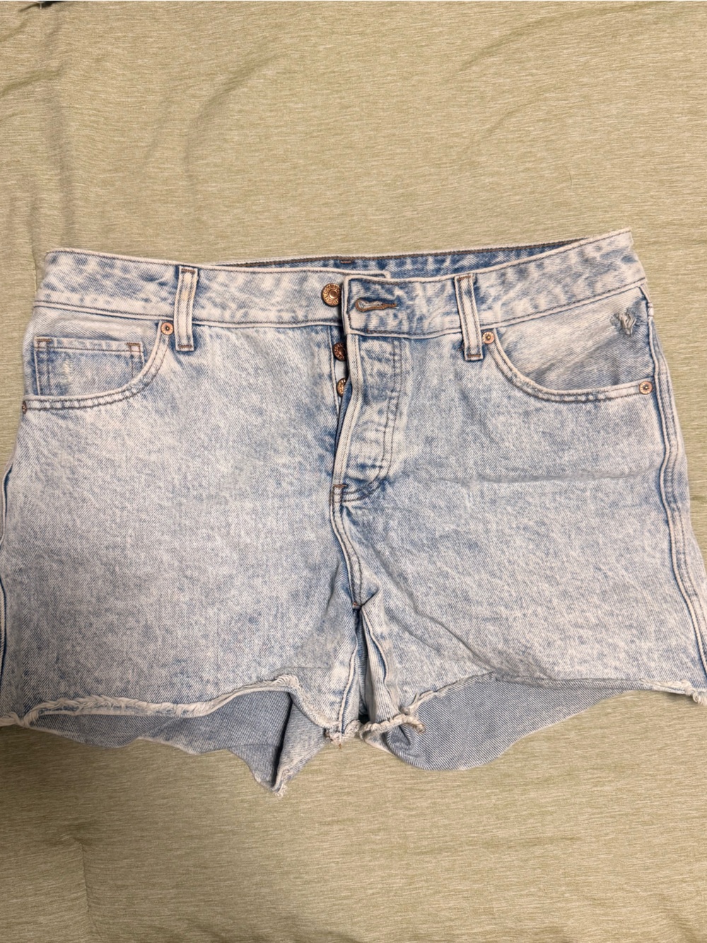 Mid Rise Acid Wash Denim Shorts - Light Blue